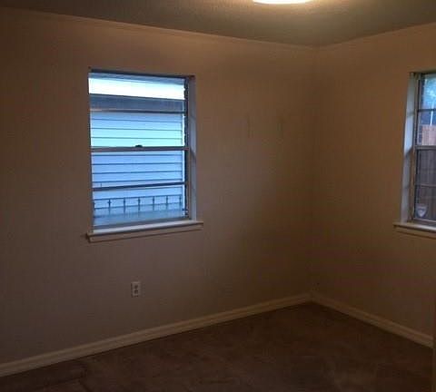 2nd image of 1831 Dogwood Dr