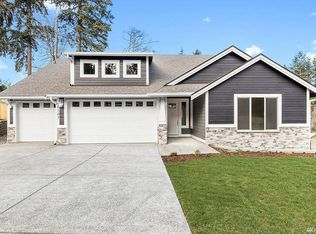 6107 9th St NE, Tacoma, WA 98422