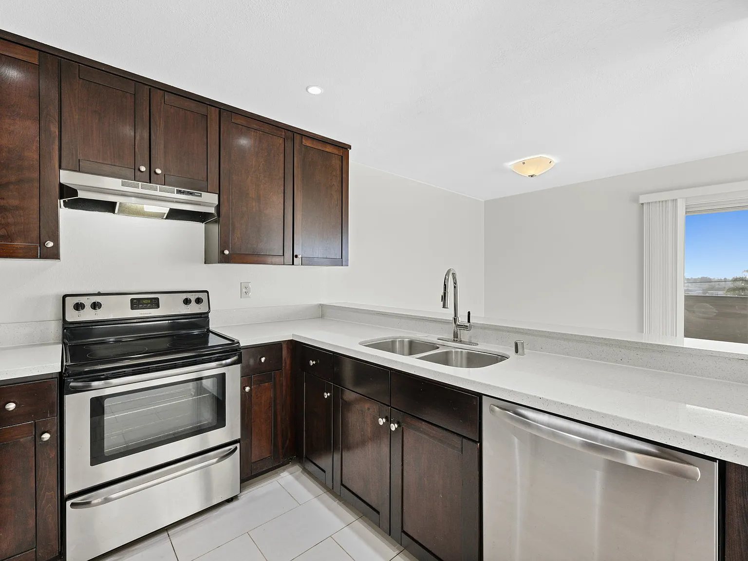 Castle Park Villas — Photo 2
