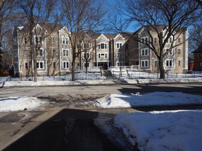 455 Dayton Ave APT 106, Saint Paul, MN, 55102