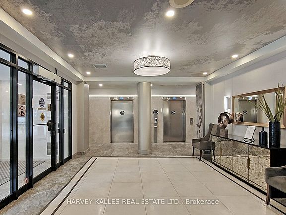 5th image of 120 Promenade Cir #212