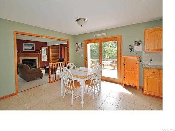 5th image of 433 Tiburon Ln