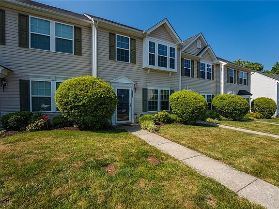3rd image of 6115 Belgreen Ct