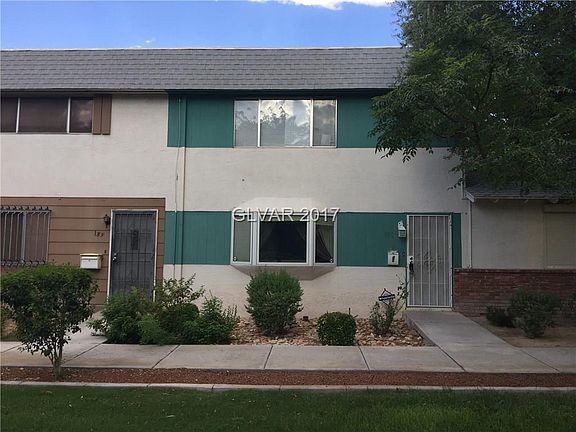 3rd image of 191 Greenbriar Townhouse Way