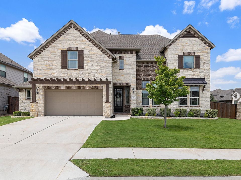 1st image of 117 Rosa Dr
