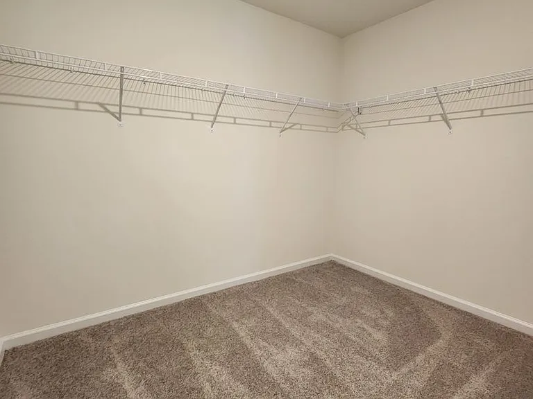 7840 Maxton Rd — Photo 10