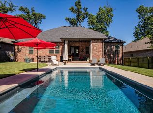 1201 Sycamore St, Cave Springs, AR 72718