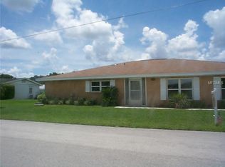 1611 Paradise Ln, Astor, FL 32102