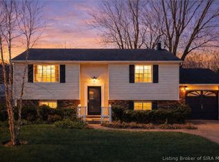 711 Saratoga Drive, Jeffersonville, IN