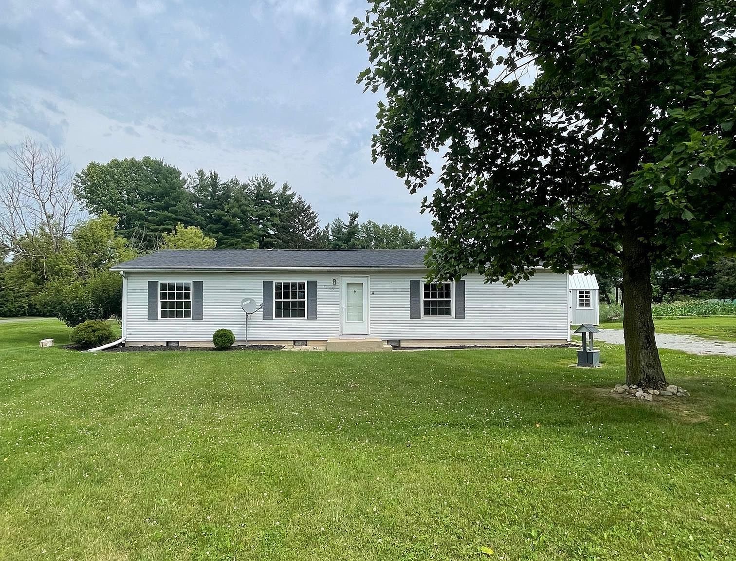 17005 Tomahawk Trl, Plymouth, IN 46563 Zillow