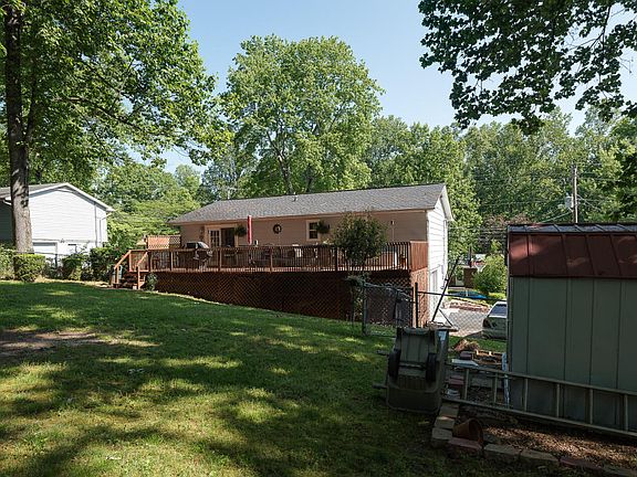 2nd image of 6540 Hunters Glen Dr
