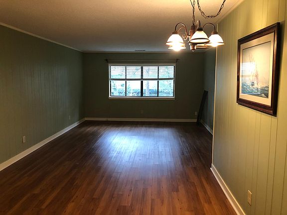 3rd image of 25 Deallyon Ave APT 124
