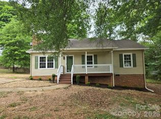 2306 Firmin Ct, Gastonia, NC 28056