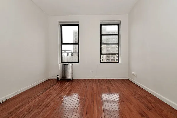 Rented by J Misrahi Realty Corp | media 2
