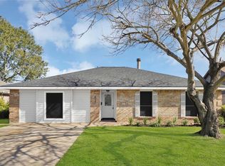 813 Briargreen St, Pasadena, TX 77503