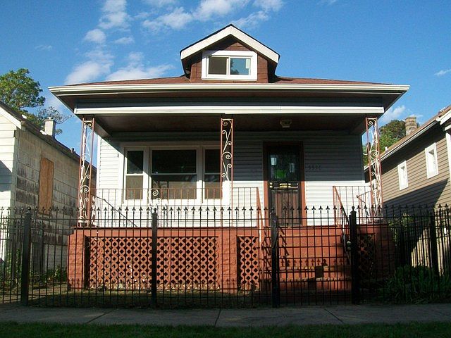 1st image of 5536 S Hoyne Ave