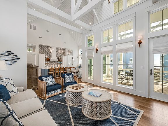3rd image of 320 Coastline Dr