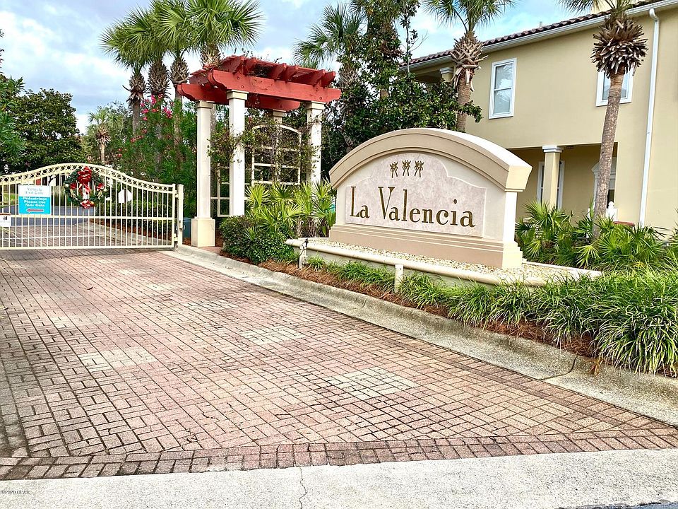 2nd image of 207 La Valencia Cir