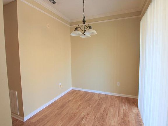 4th image of 12016 Villanova Dr APT 104