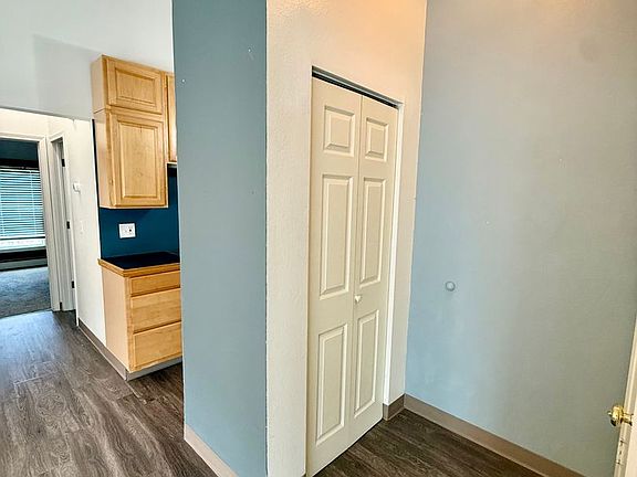 4th image of 1925 Pecan St APT A