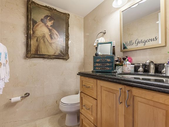 3rd image of 16546 NE 26th Ave APT 6E