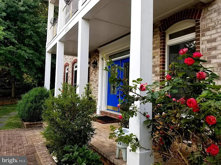 Columbia Pike — Photo 20