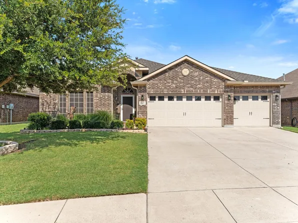 6911 Muirfield Dr, Arlington, TX 76001