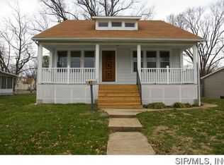47 W Green St, Mascoutah, IL
