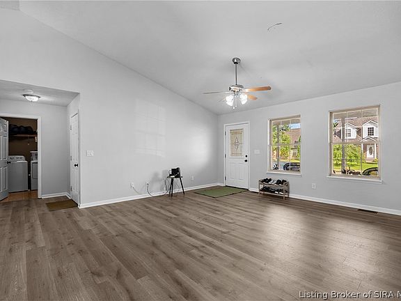 4th image of 4210 Lakeside Drive