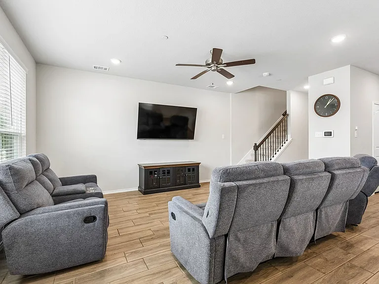 3120 Providence Pl — Photo 6
