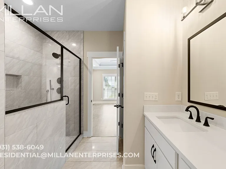 1069 Veridian Dr #Drive;-unit B — Photo 24