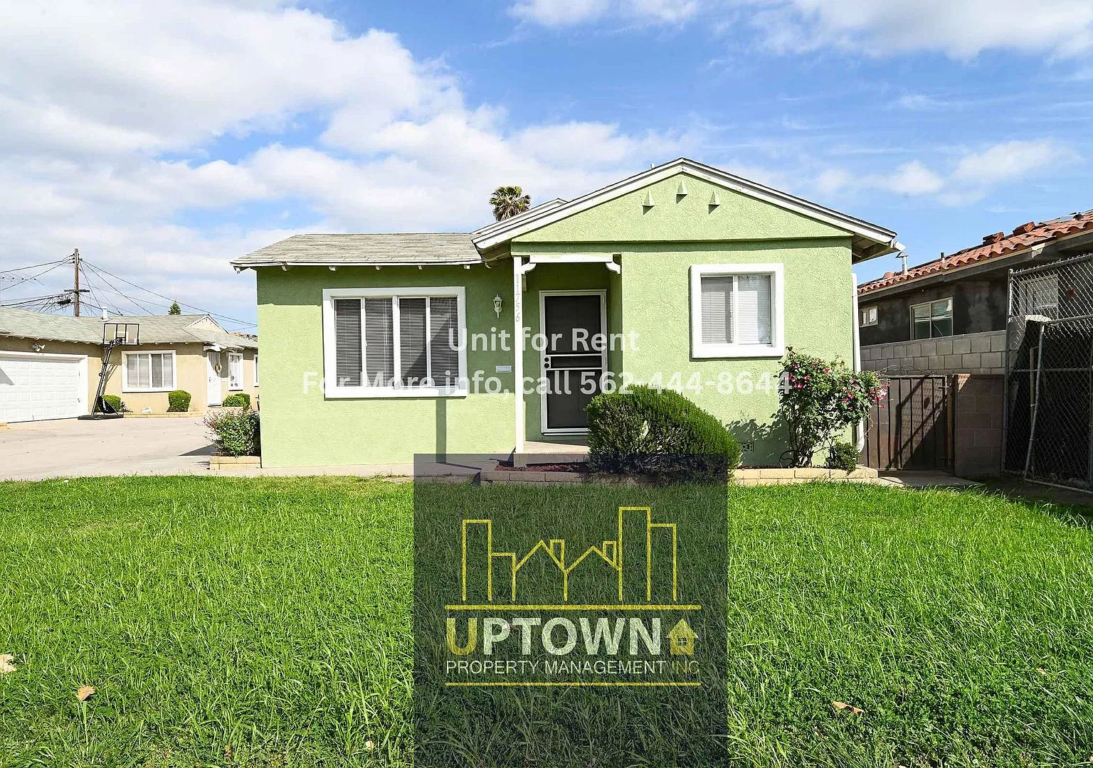 House - 2 Bedrooms / 1 Bathroom - Downey — Photo 2