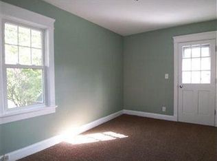 3237 Bradford Rd, Cleveland Heights, OH