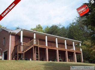 1768 Wares Gap Rd, Monroe, VA 24574