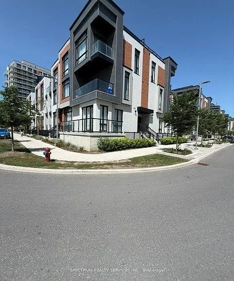 10 David Eyer Rd #1202 — Photo 1