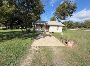 1105 Alexander, Morgan, TX 76671