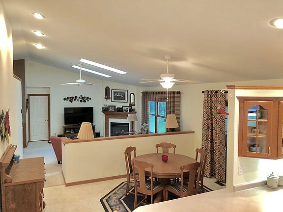 Large Dining & Living areas