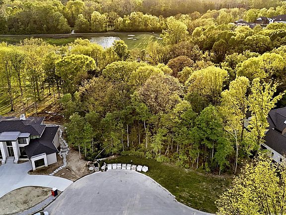 2nd image of 4330 Elmscott Rdg