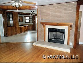 2nd image of 200 Mauney Ln
