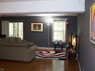 143 Vista Dr #85, Cedar Knolls, NJ 07927