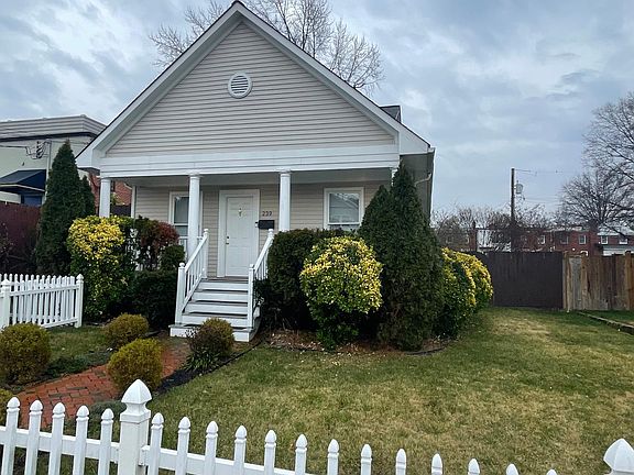 2nd image of 239 E Monroe Ave