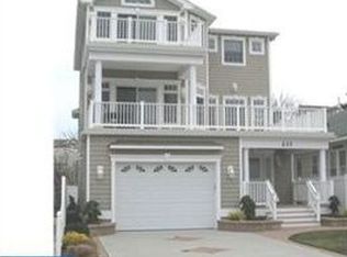 233 3rd St S, Brigantine, NJ 08203