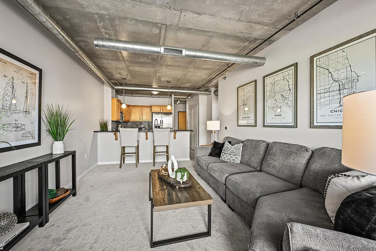 102 North Water STREET #511 photo 1