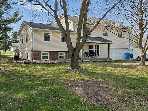4th image of 264 Normandy Dr