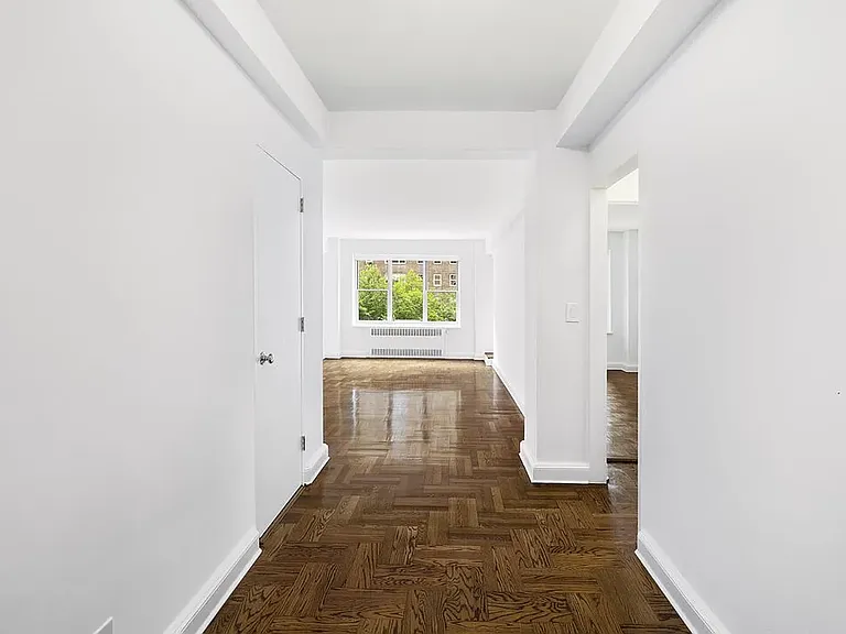 40 Park Ave #6C — Photo 5