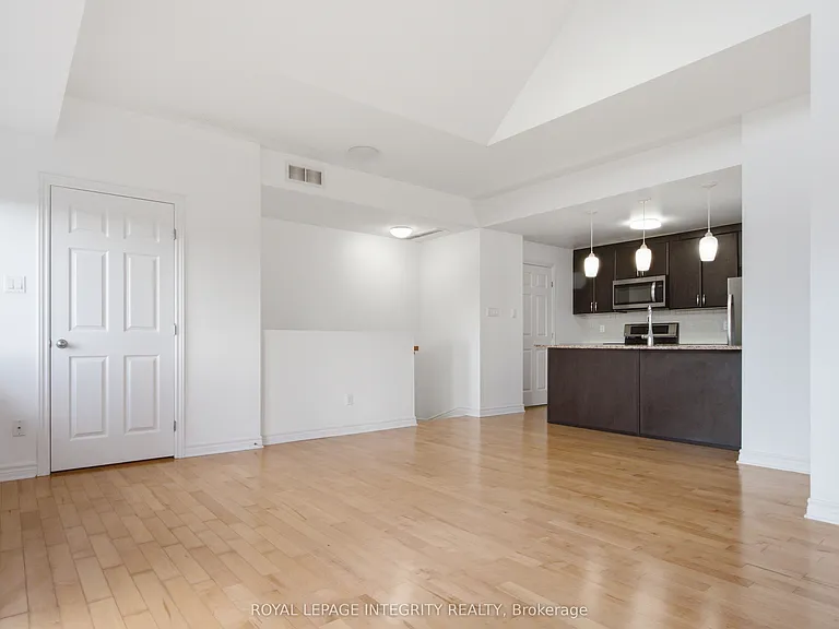 105 Fraser Fields Way #K — Photo 8