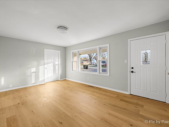 5th image of 4814 Willow Ln