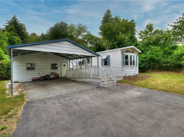 464 Gardiner Rd Unit 130, Richmond, RI 02892
