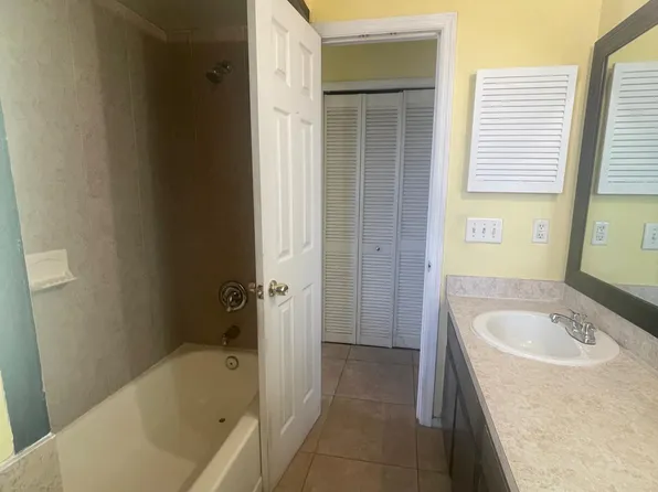 2975 S Fern Creek Ave #2975, Orlando, FL 32806