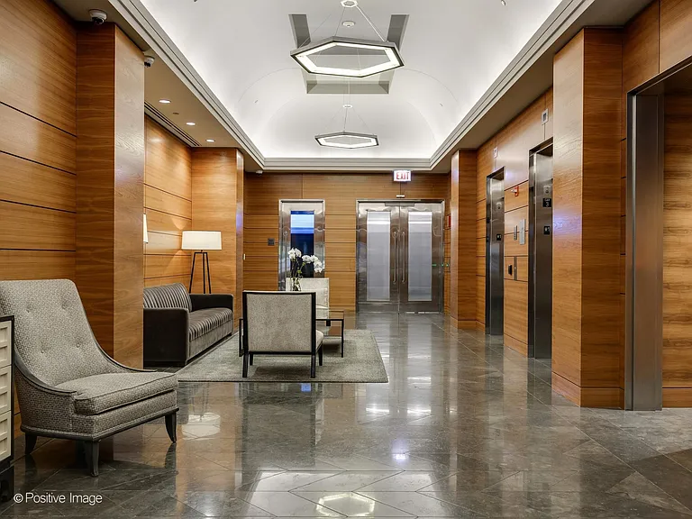 6 N Michigan Ave #80-J — Photo 25